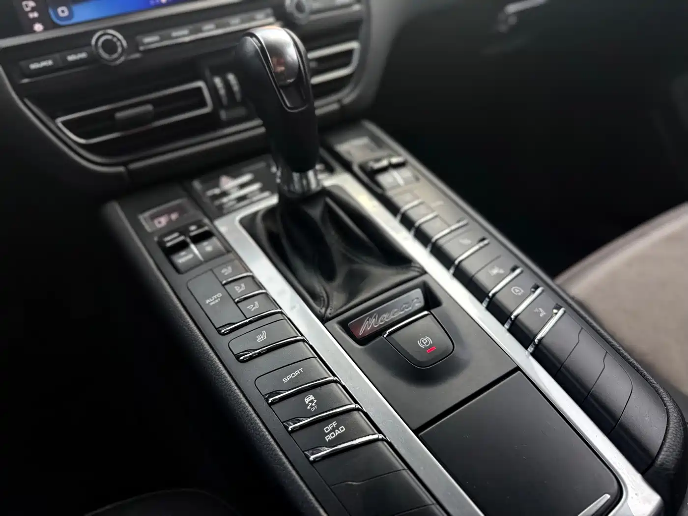 Porsche Macan 2021 Macan 2.0T фото 10