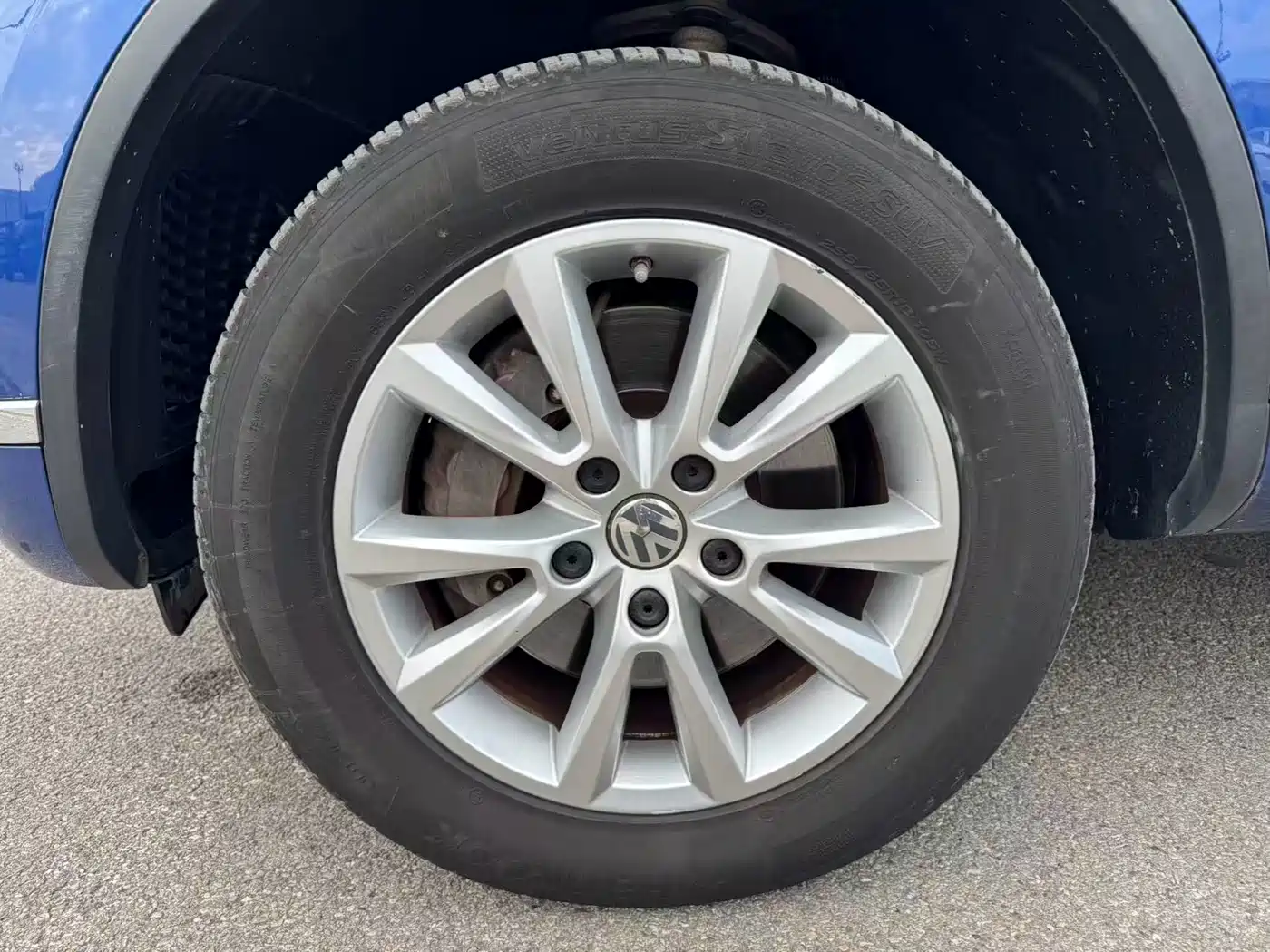 Volkswagen Touareg 2017 3.0TSI Explorer Edition фото 26