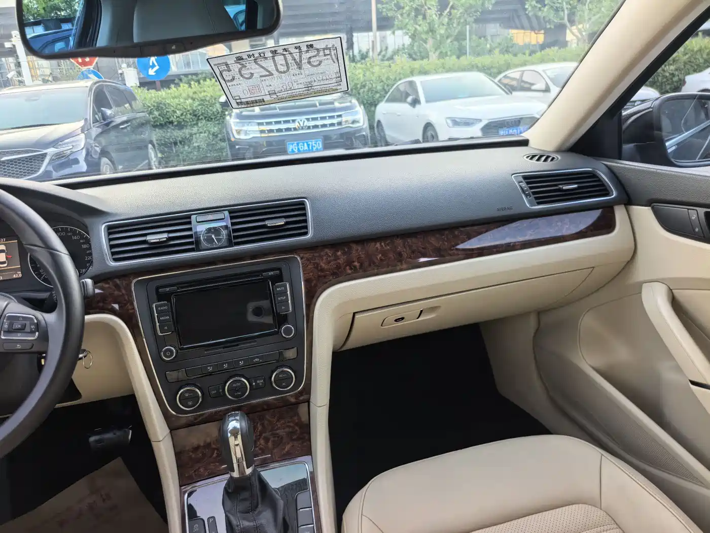 Volkswagen Passat 2013 1.8TSI DSG Yuzun фото 11