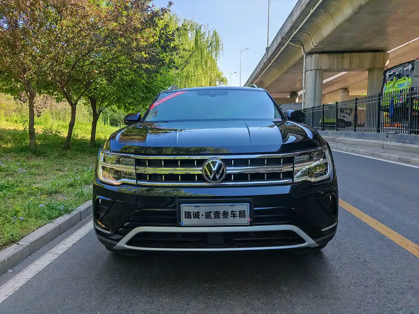 Volkswagen Teramont 2022 380TSI 4MOTION Premium Luxury фото 2