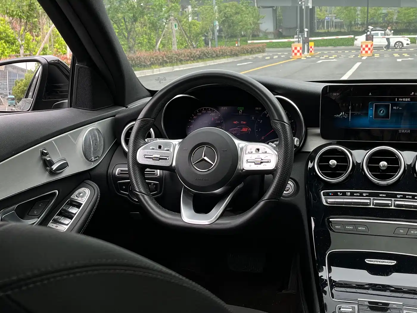 Mercedes-Benz C-Class 2021 C 260 Starry Exclusive Edition фото 17