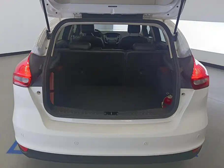 Photo 4 - Ford Focus