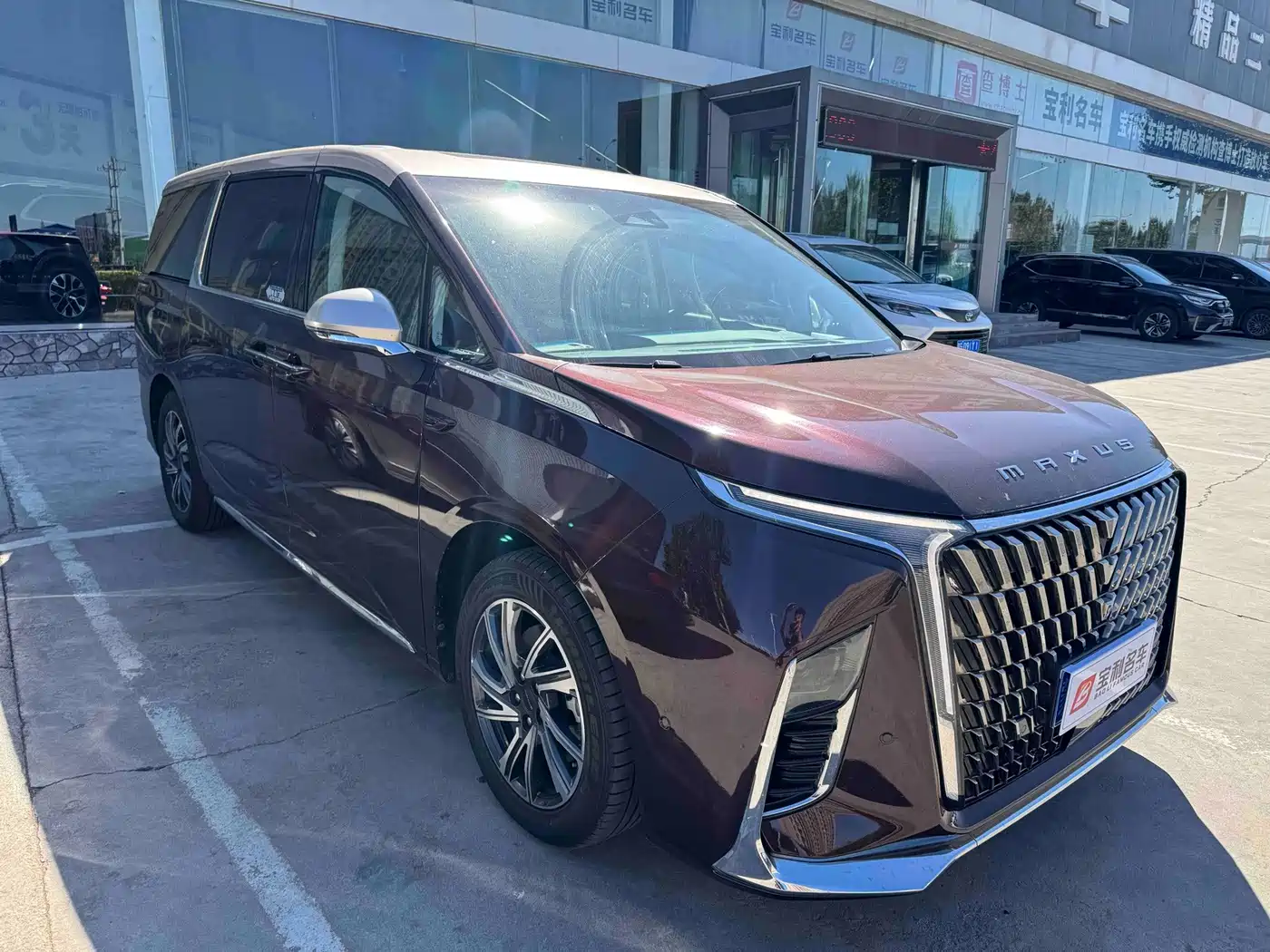 SAIC Maxus Maxus G90 2022 2022 2.0T Interstellar 7-seater