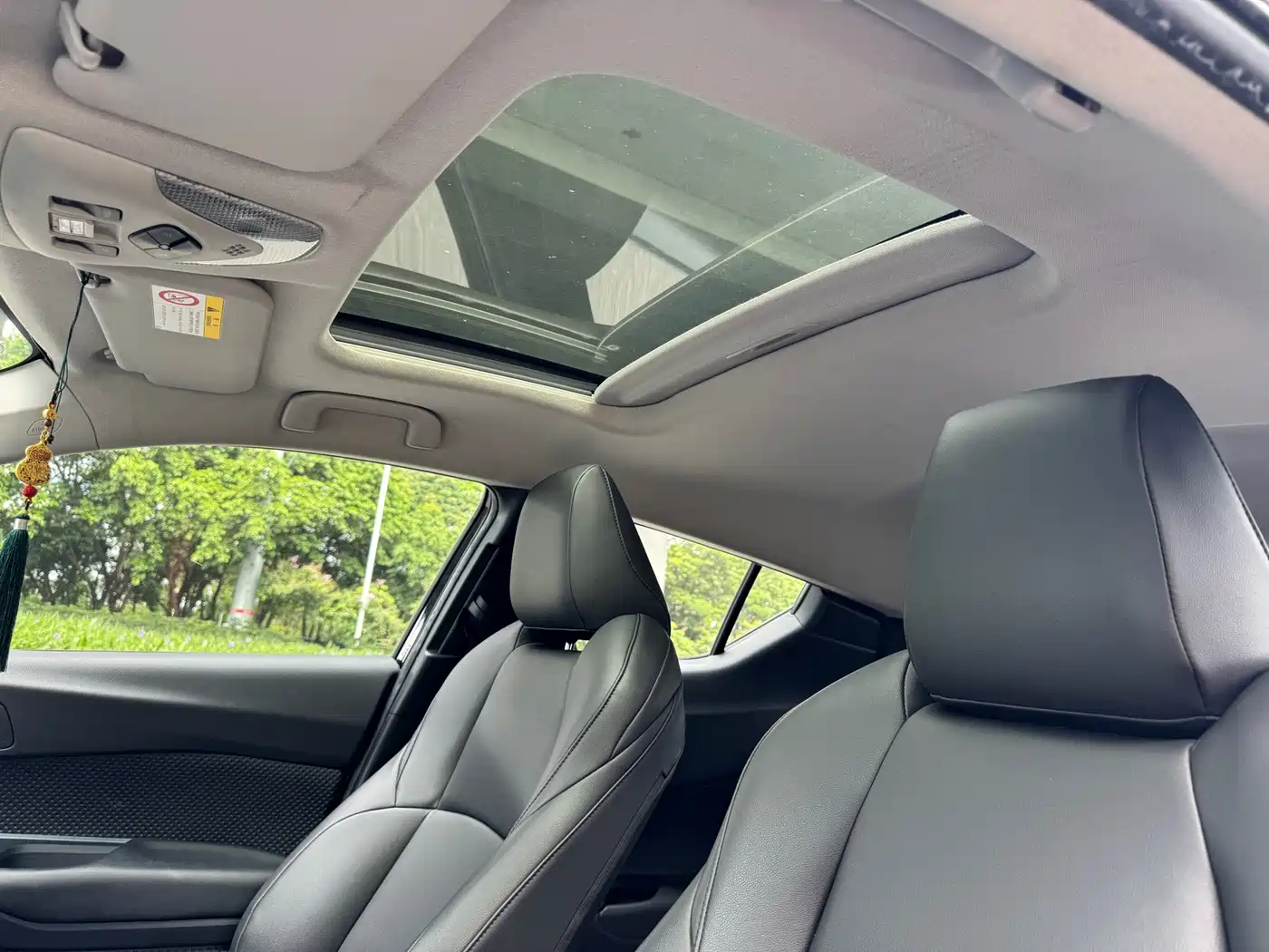 Toyota IZOA 2022 2021 Hybrid 2.0L YiXing Edition
