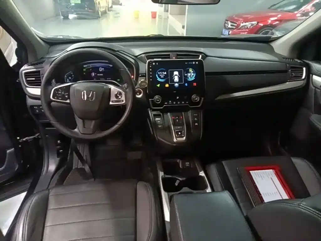 Фото 10 - Honda CR-V