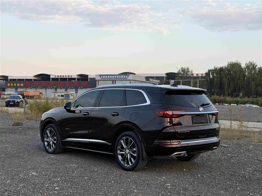Buick Enclave 2022 2022 652T 4WD Avenir 6-Seater