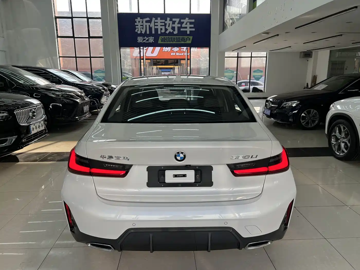 BMW 3 Series 2024 320Li M Sport Package фото 33