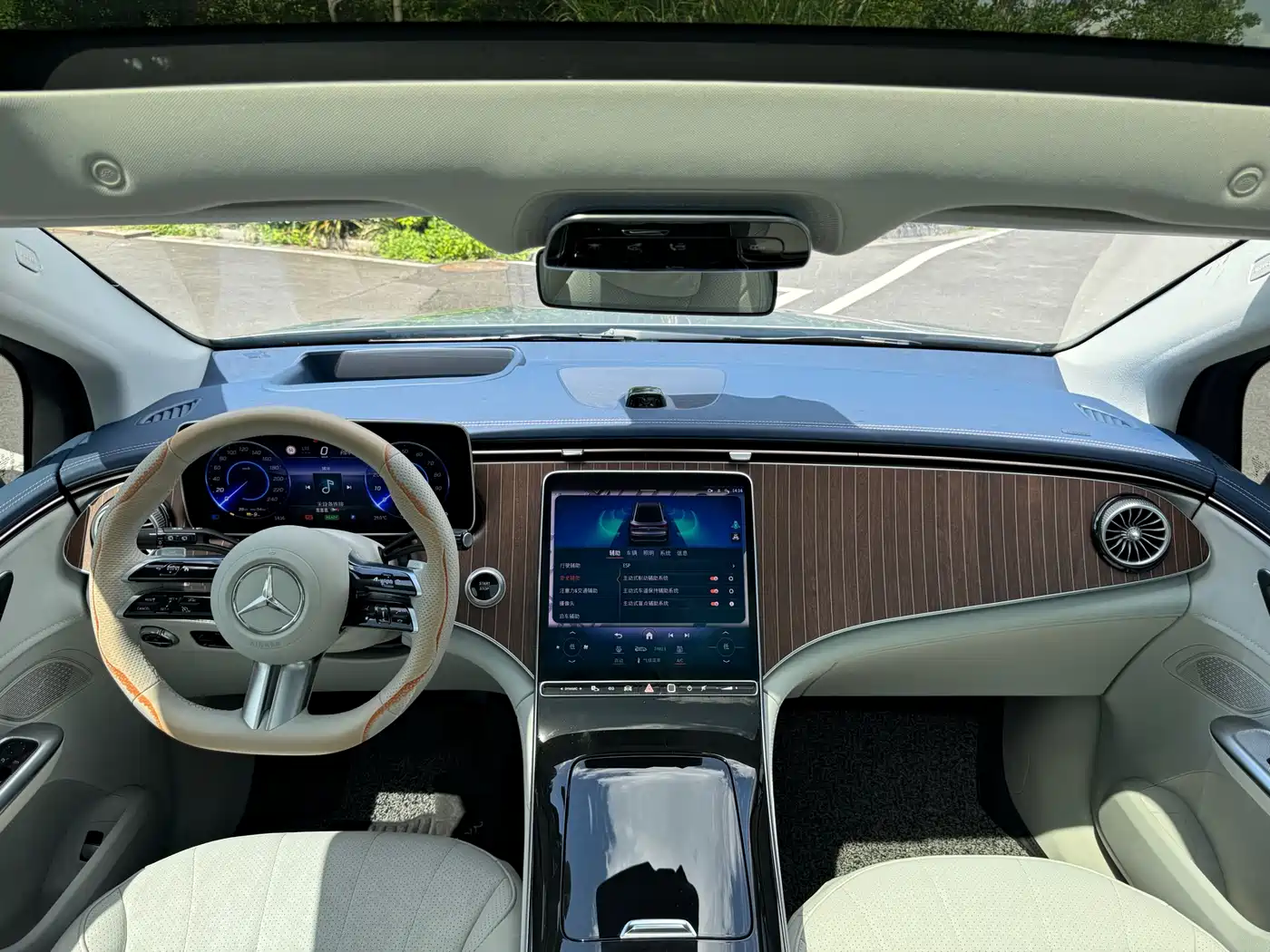 Mercedes-Benz EQE SUV 2023 350 4MATIC Luxury Edition фото 7