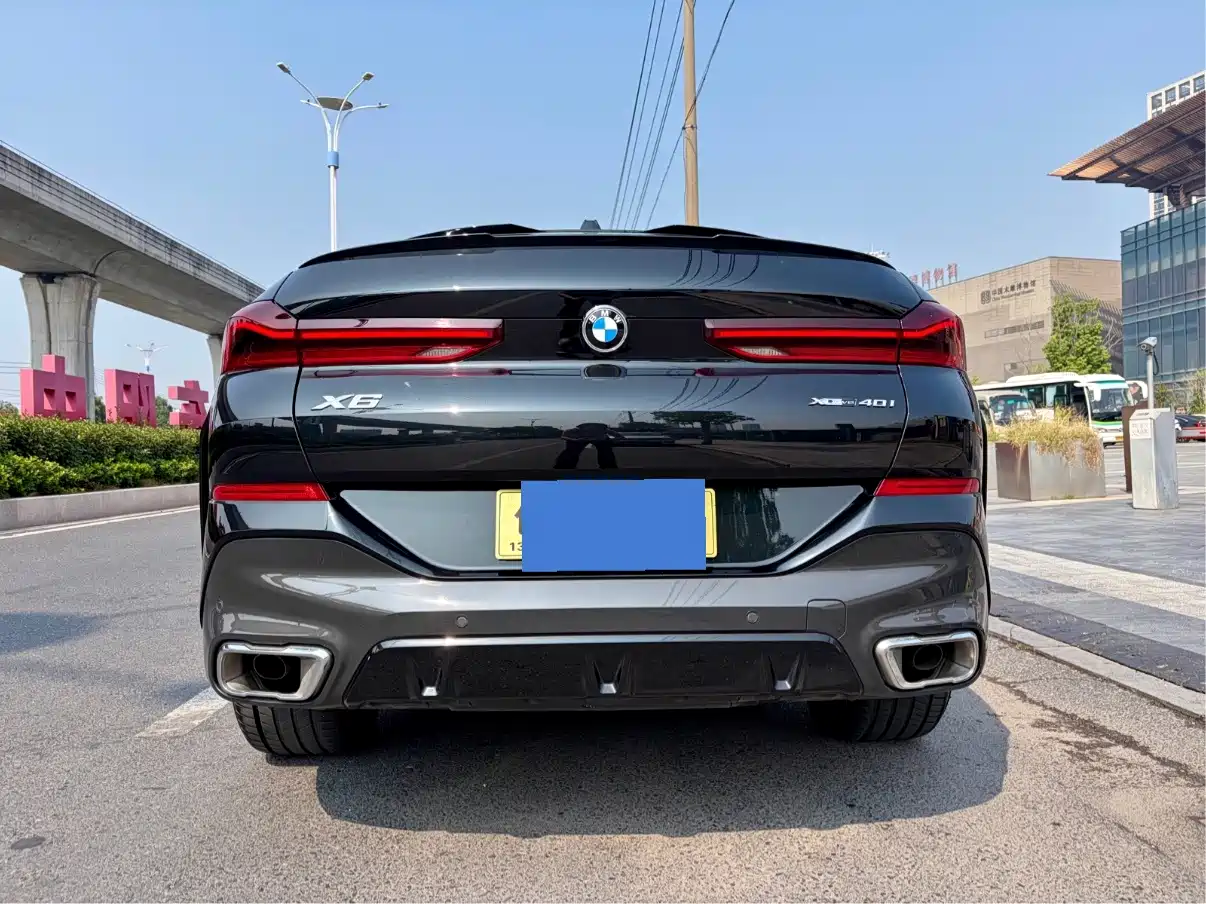 BMW X6 2024 2023 xDrive30i M Sport Package