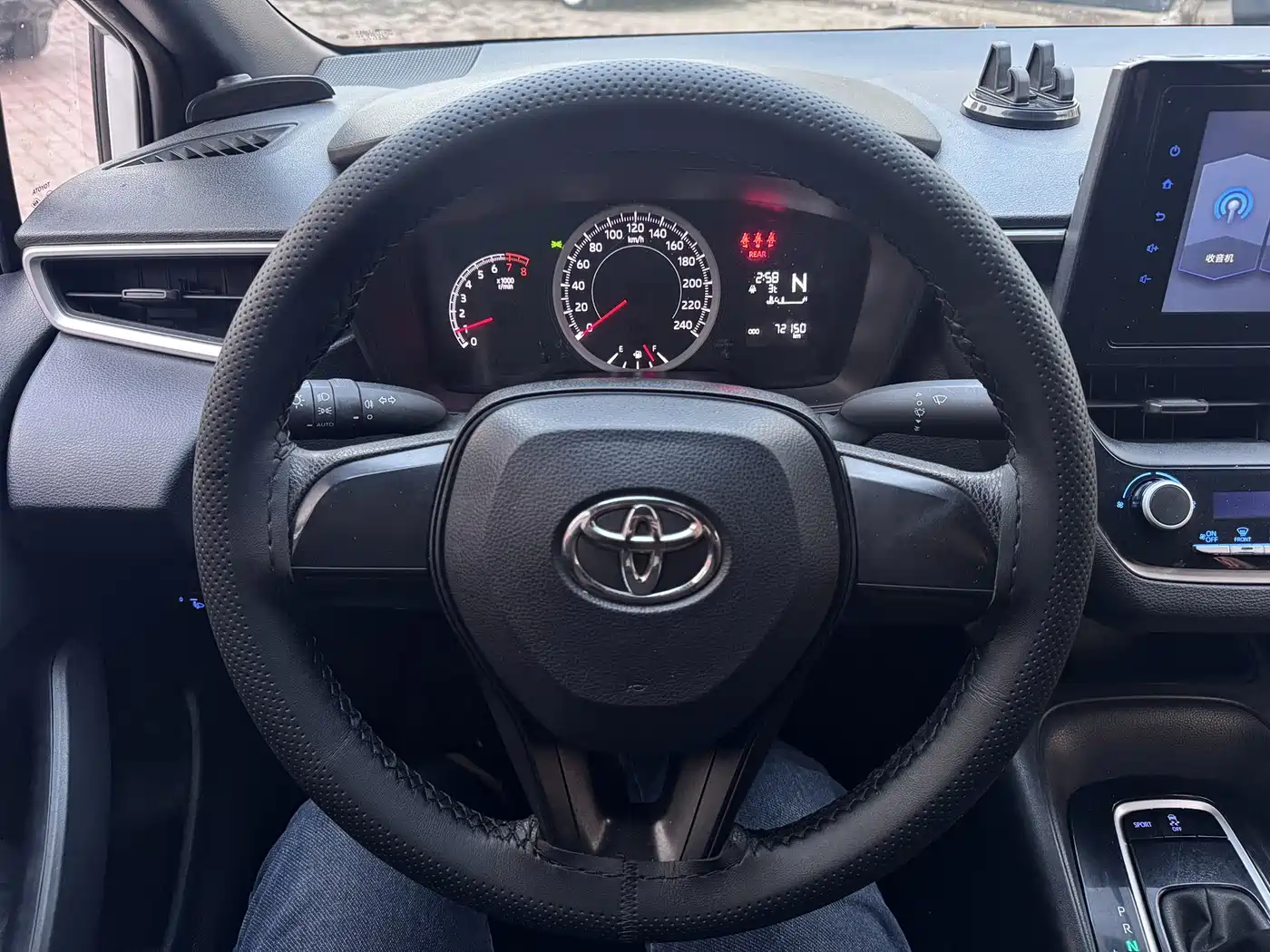 Toyota Levin 2022 TNGA 1.5L CVT Progressive Edition фото 9