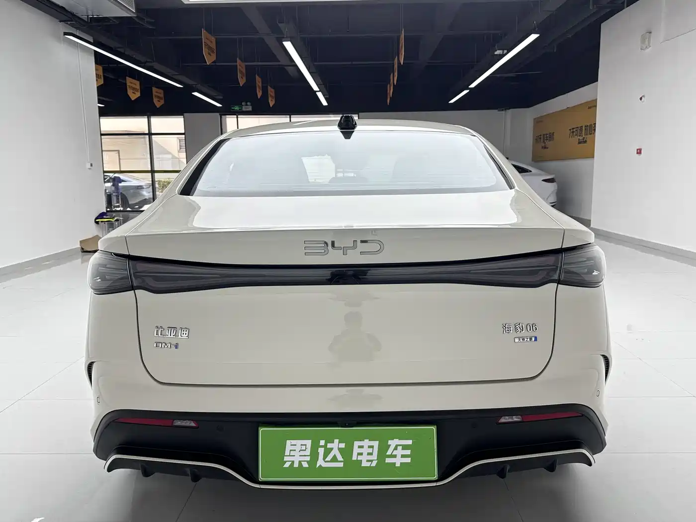 BYD Seal 06 New Energy 2025 DM-i Smart Drive Edition 120KM Prestige фото 4