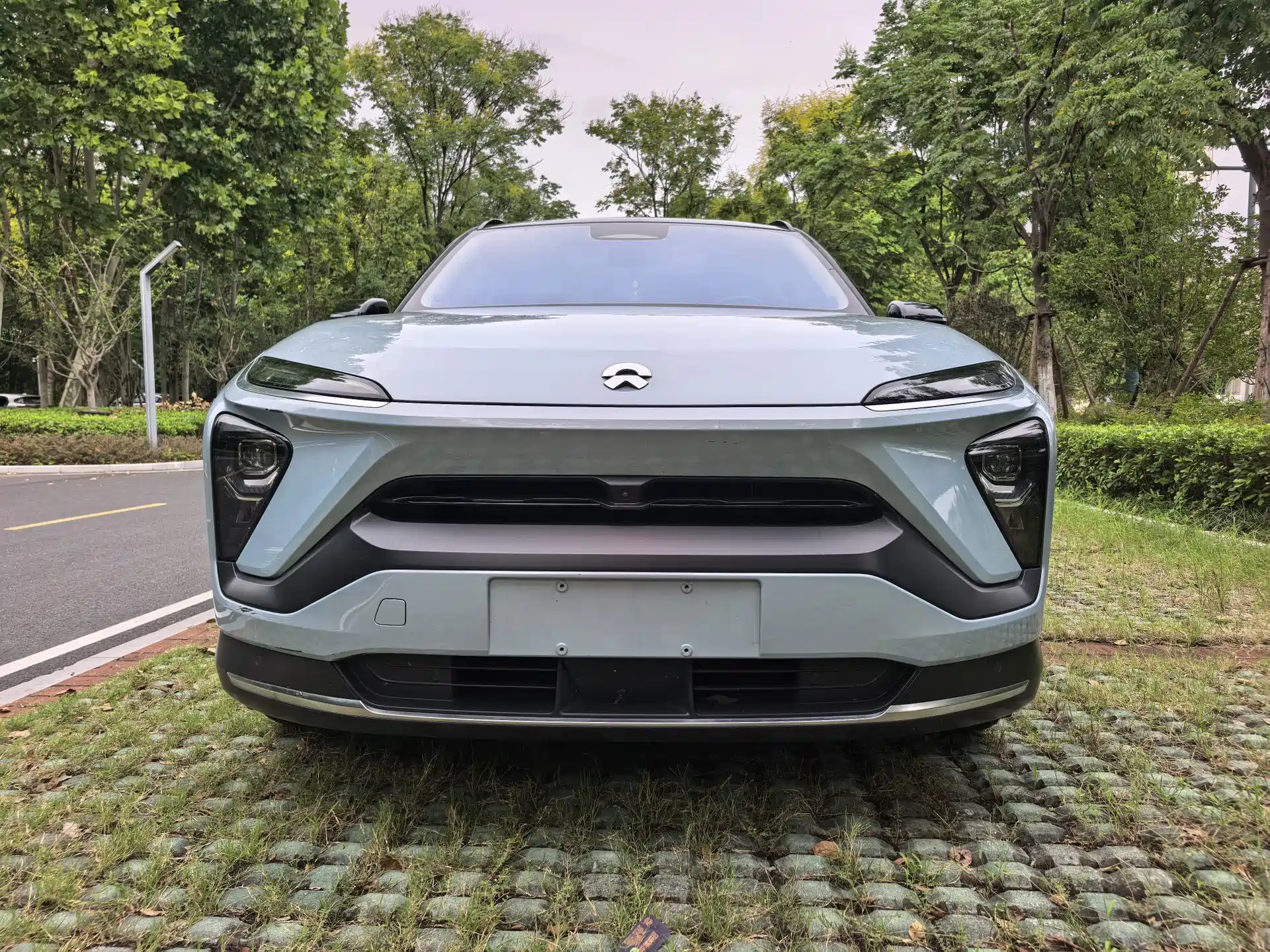 Фото 2 - NIO ES6