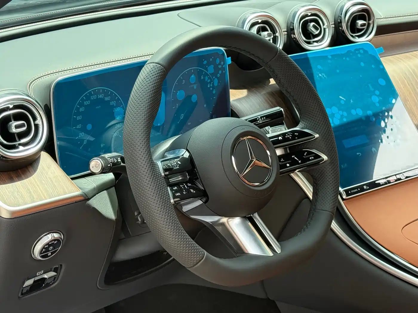 Mercedes-Benz GLC 2025 GLC 300 L 4MATIC Dynamic 5-seater фото 15