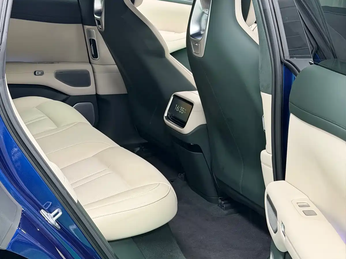 Xiaomi Auto Xiaomi YU7 2025 Ultra Long Range High Performance AWD Max Edition фото 21