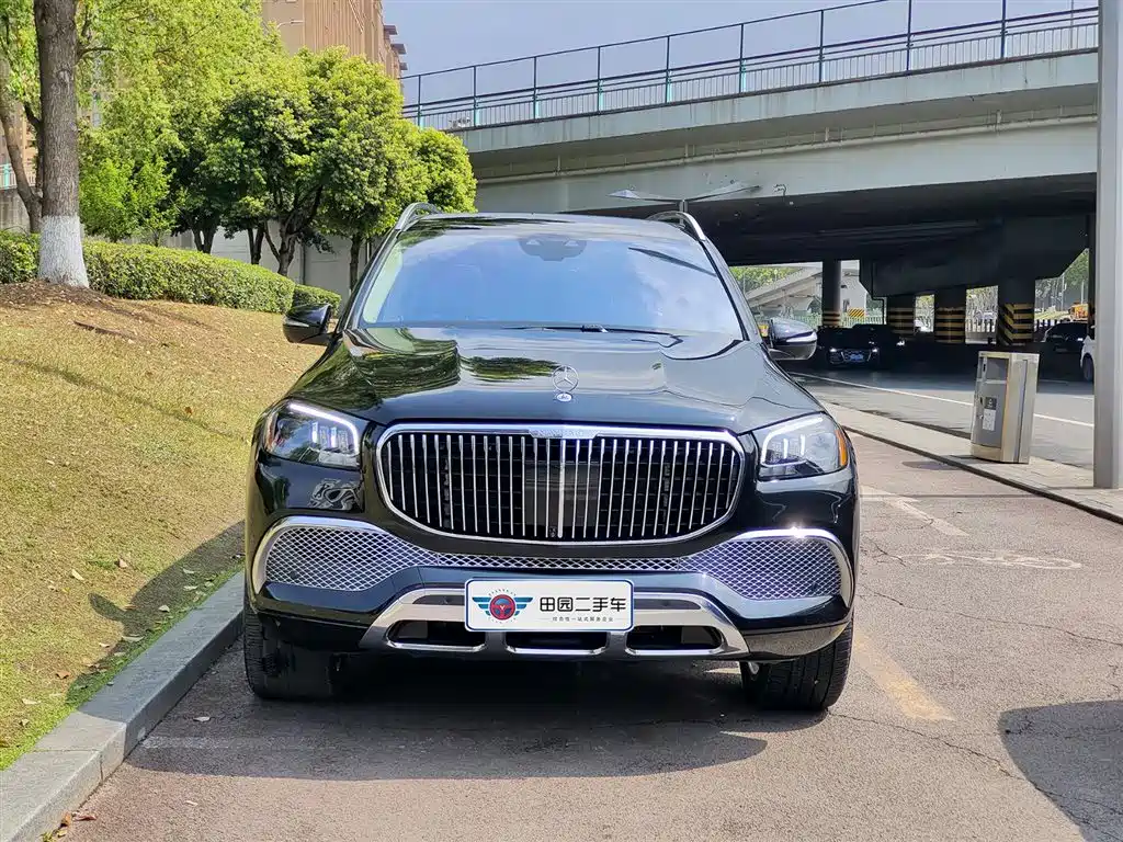 MERCEDES-BENZ MAYBACH GLS
