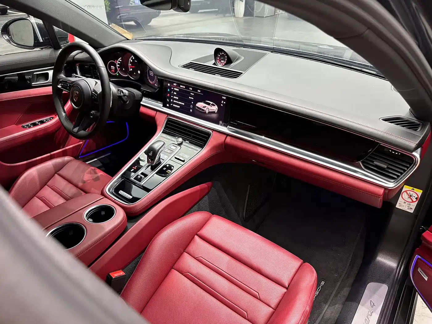 Porsche Panamera 2022 Panamera 4 Executive Long Wheelbase 2.9T фото 12