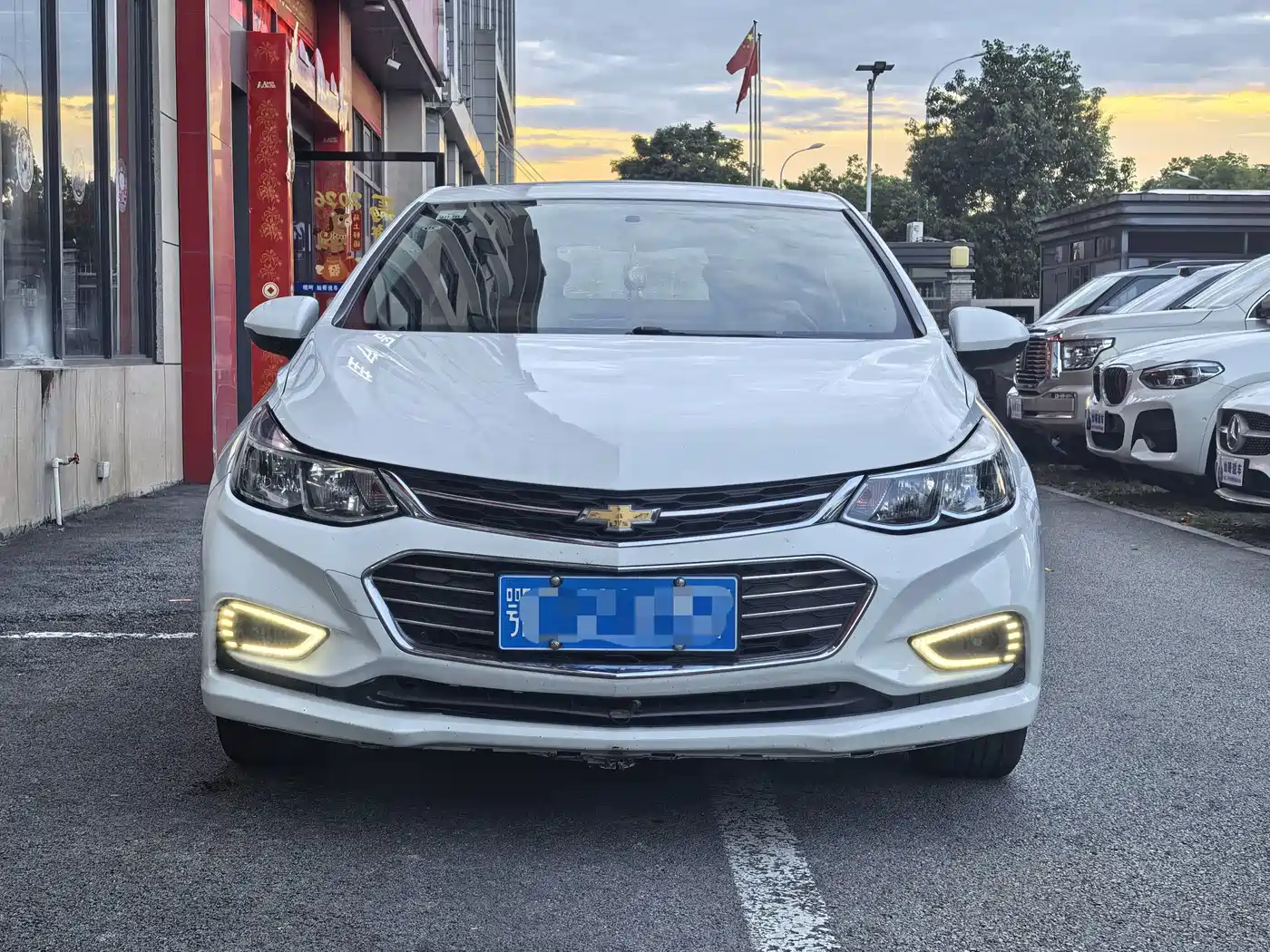Chevrolet Cruze 2018 2018 320 Automatic Pioneer Sunroof Edition
