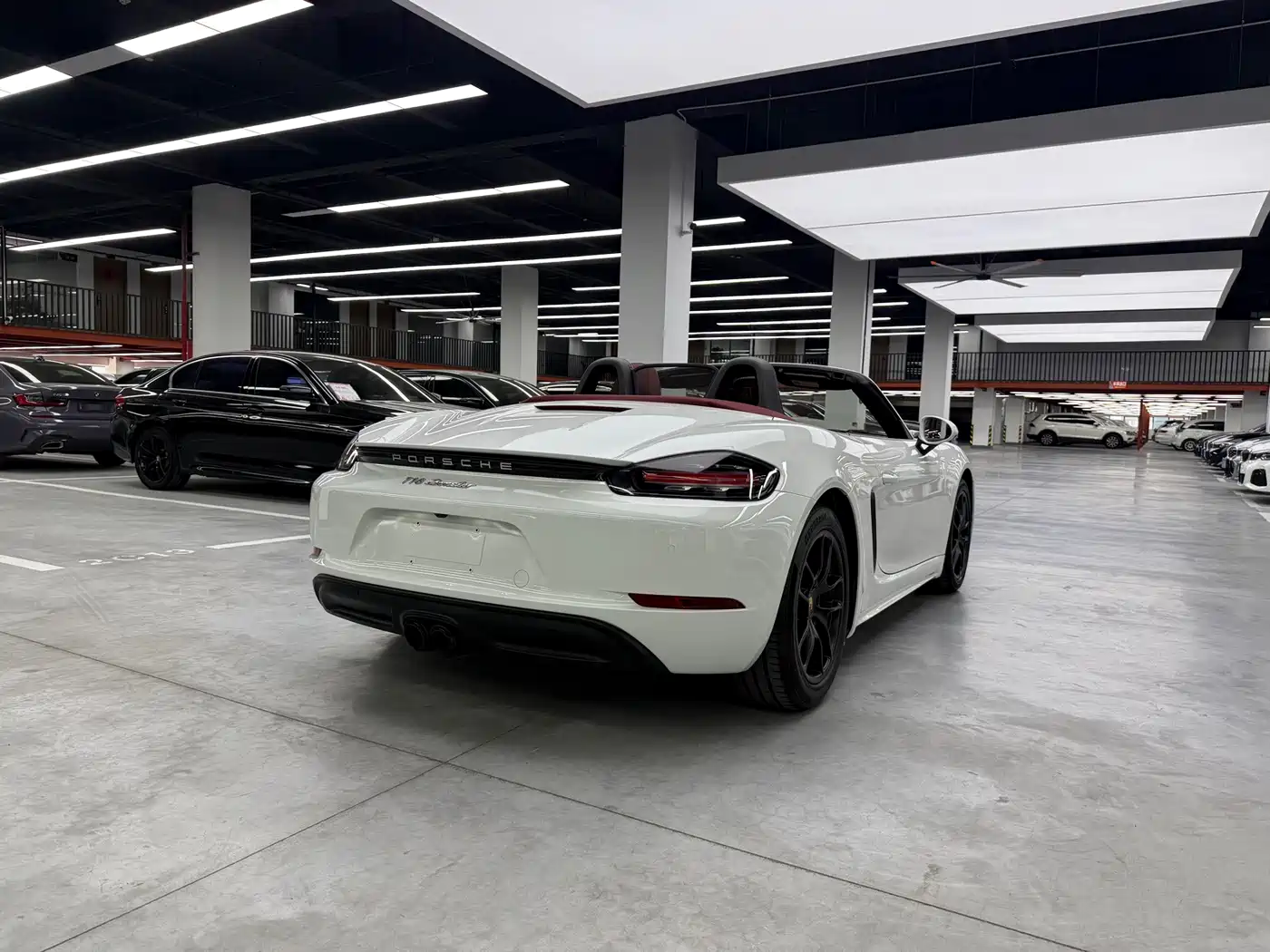 Porsche 718 2017 2016 Boxster 2.0T