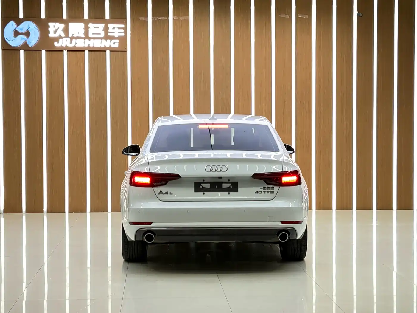 Audi A4L 2018 30th Anniversary 40 TFSI Progressive фото 2