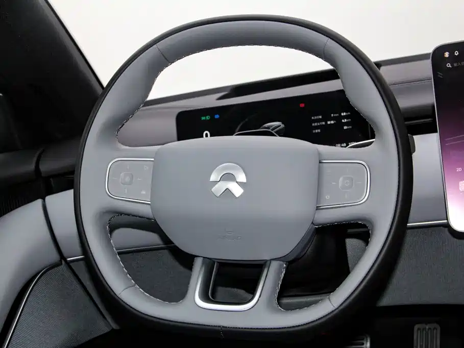 NIO ET5T 2026 2025 75kWh Touring
