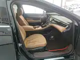 Photo 8 - Buick LaCrosse