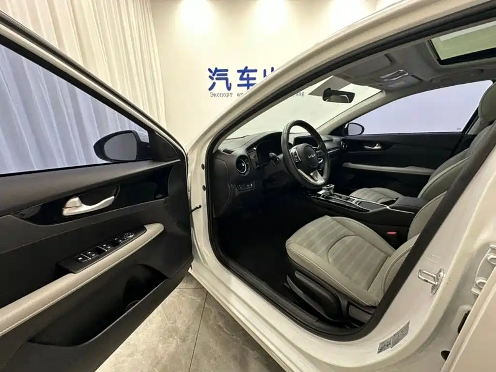 Kia K3 2023 2023 Model 1.5L CVT Luxury Edition