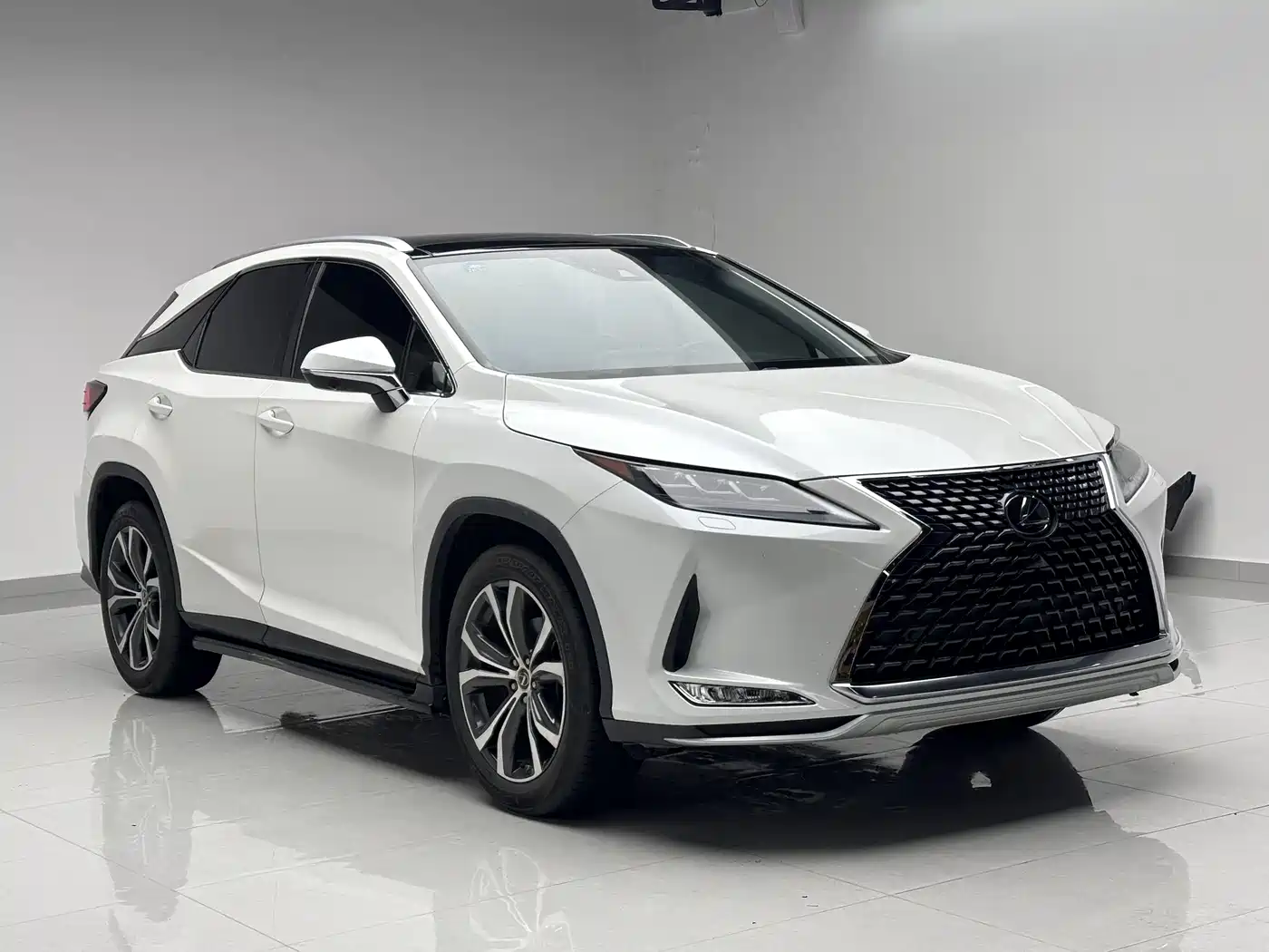 Lexus RX 2020 300 4WD Elegance Edition China VI фото 7