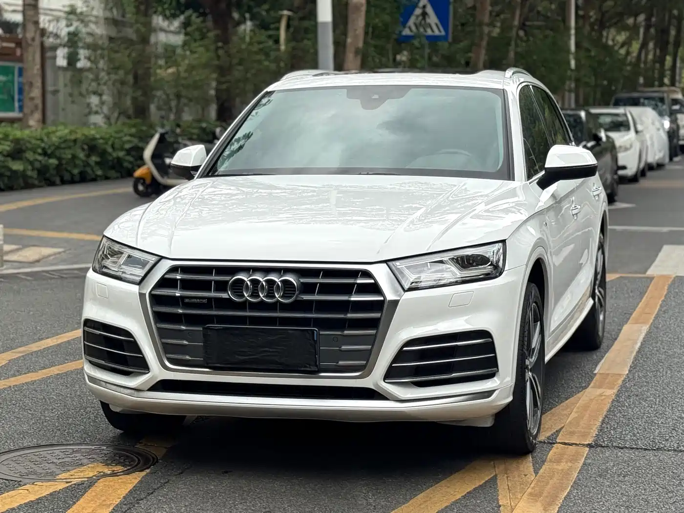 Audi Q5L 2020 Facelift 40 TFSI Honor Fashion фото 4