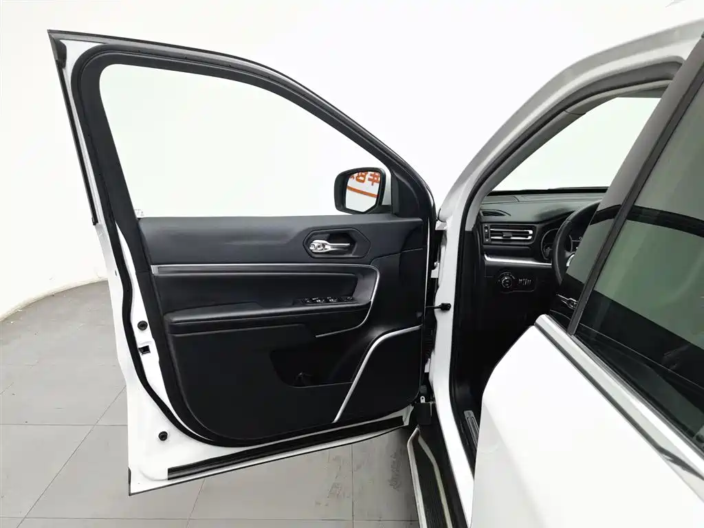 JEEP GRAND COMMANDER