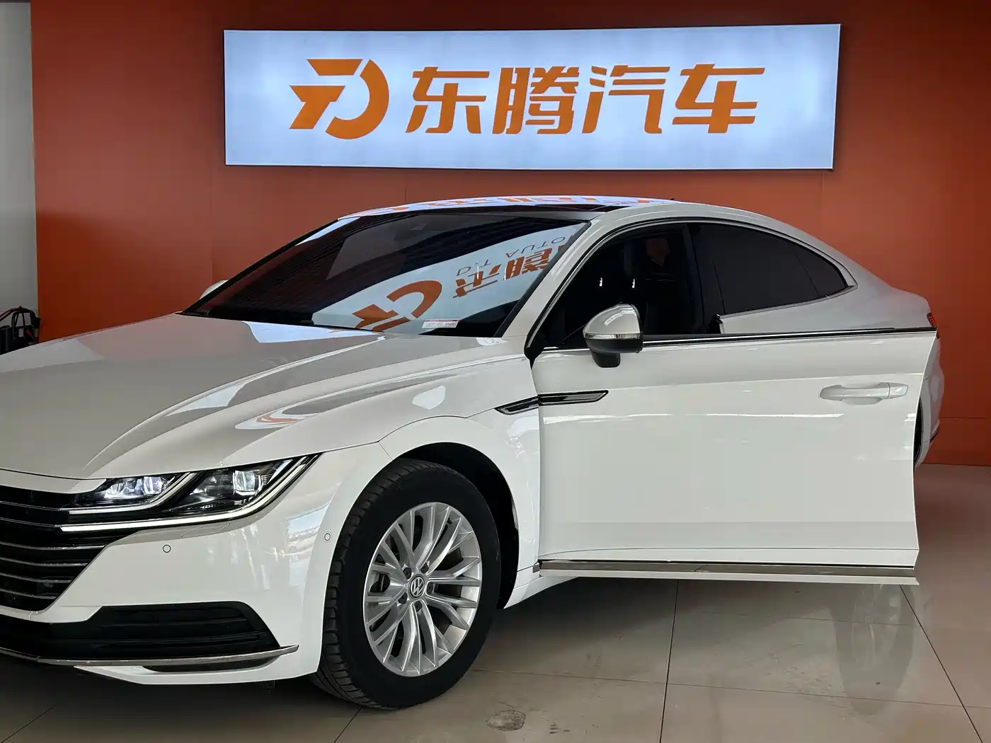 Volkswagen FAW-Volkswagen CC 2019 330TSI Charming Appearance (China V) фото 29