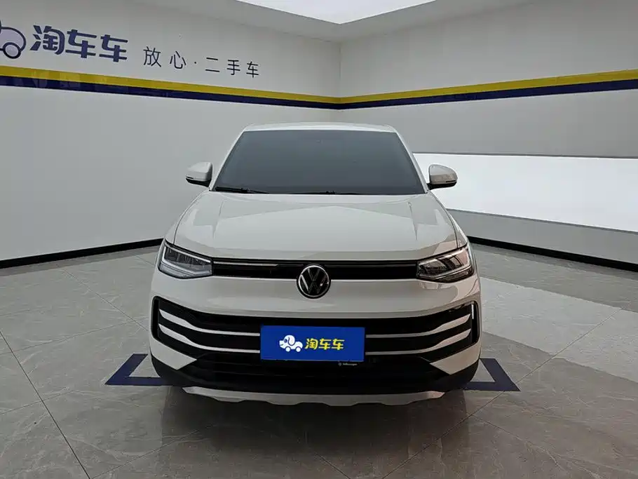 Фото 2 - Volkswagen Tharu