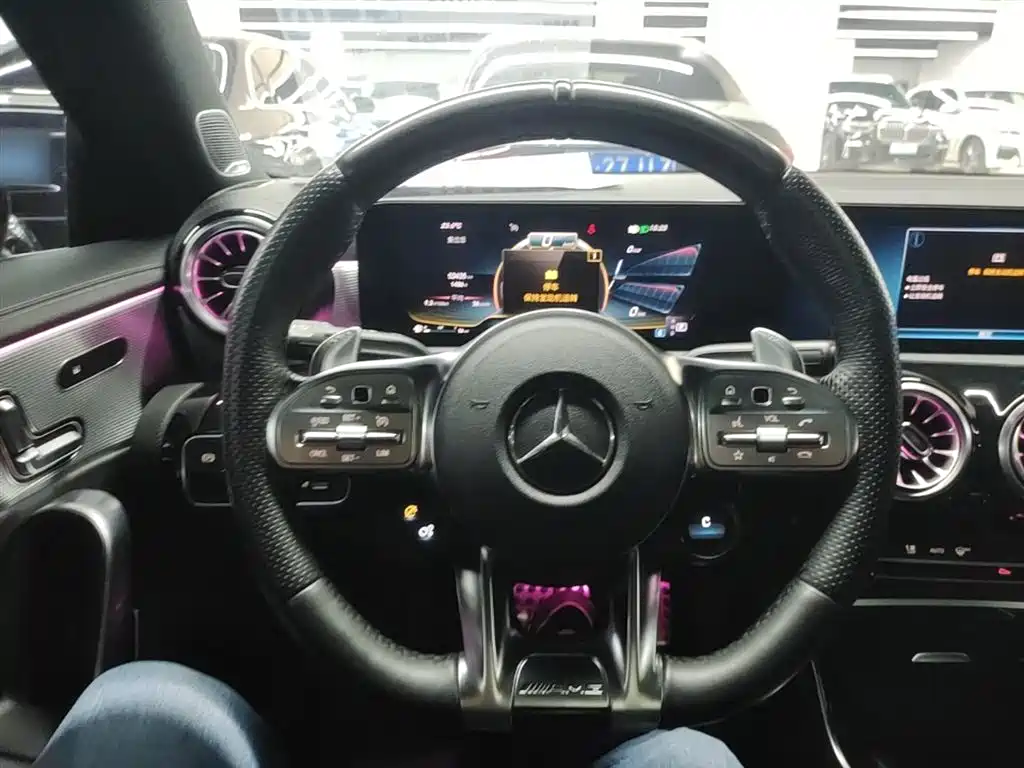 Mercedes-Benz A-Class AMG 2022 AMG A 35 L 4MATIC фото 11