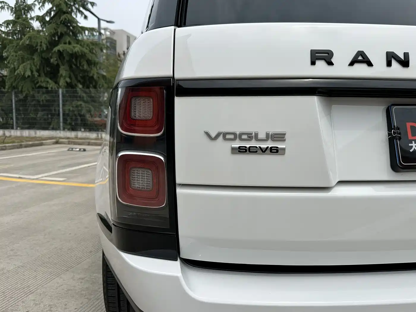 LAND ROVER RANGE ROVER