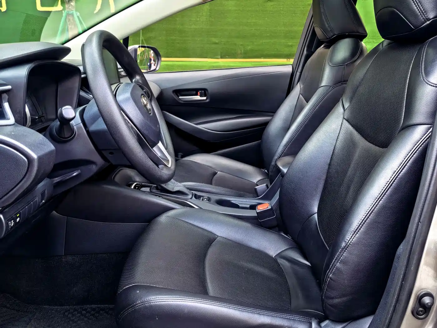 Toyota Corolla 2019 1.2T S-CVT GL-i Luxury Edition фото 11