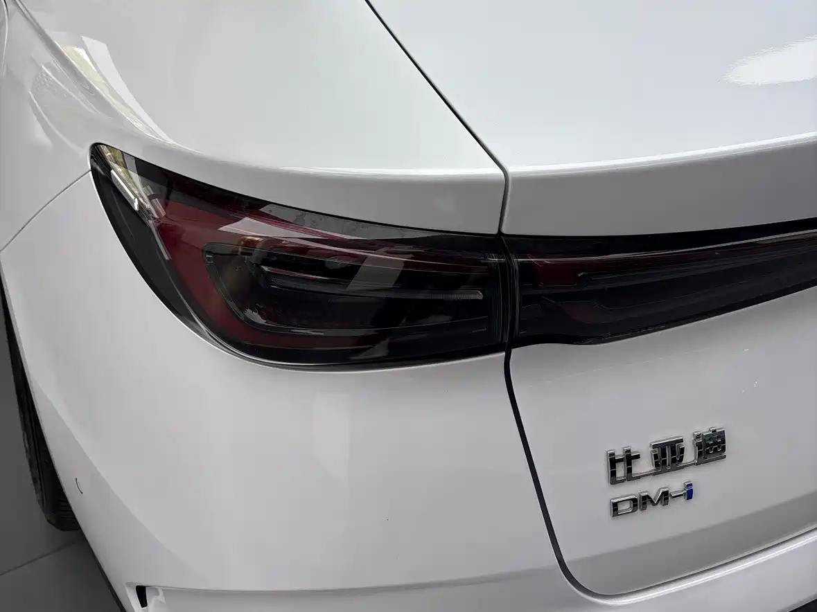 BYD SEAL 06 NEW ENERGY