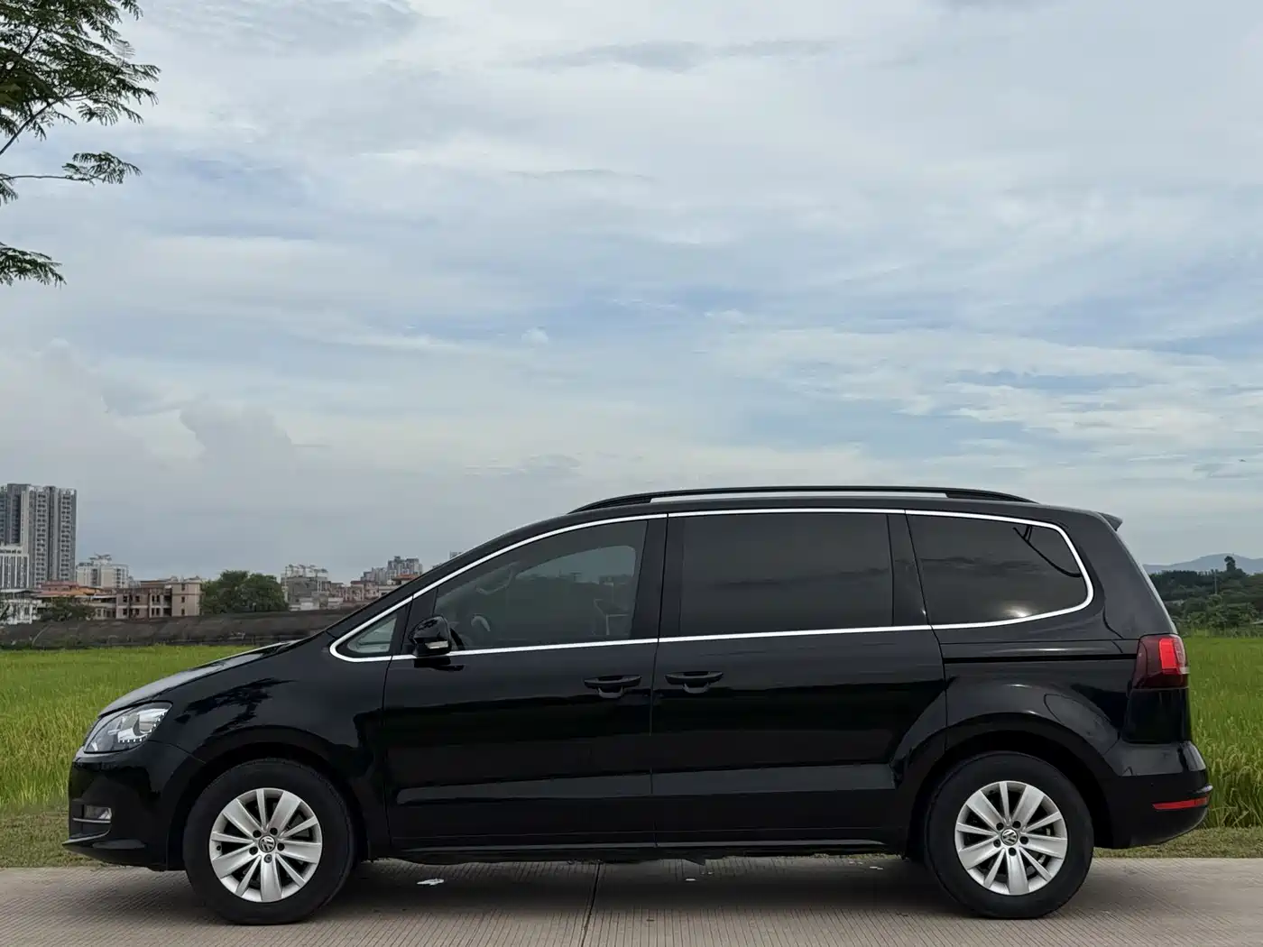 Volkswagen Sharan 2018 2016 280TSI Enjoyment 7-Seater