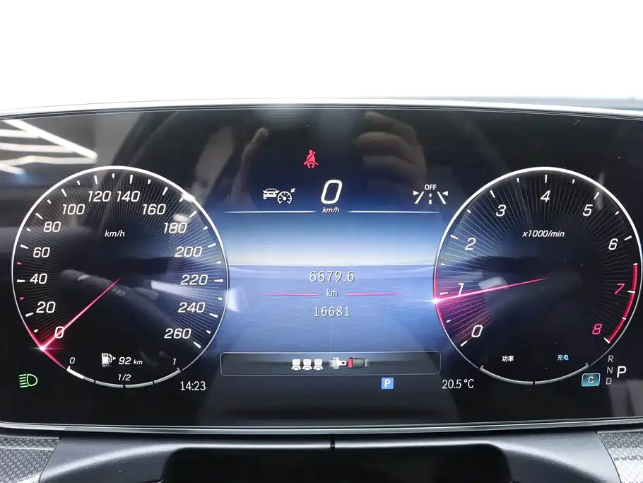 Mercedes-Benz C-Class 2023 Facelift C 260 L Sport Edition фото 7