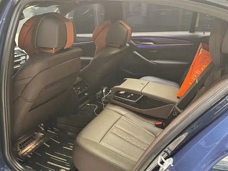 BMW 5 Series New Energy 2021 535Le Pioneer Edition M Sport Package фото 4