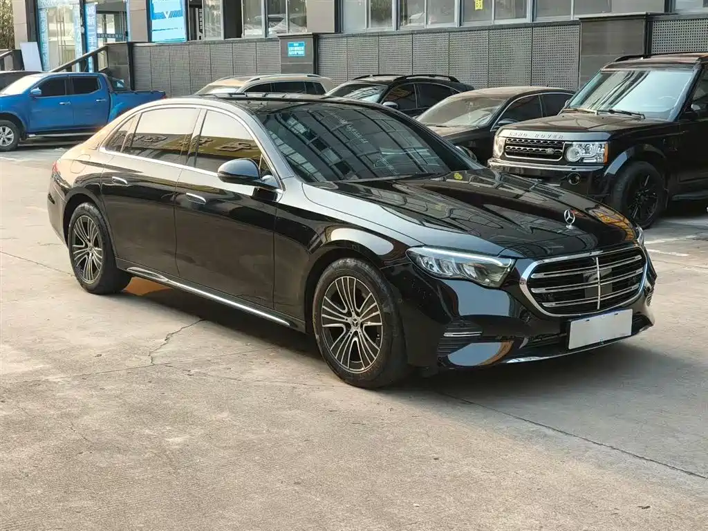 Mercedes-Benz E-Class 2024 Facelift E 260 L фото 3