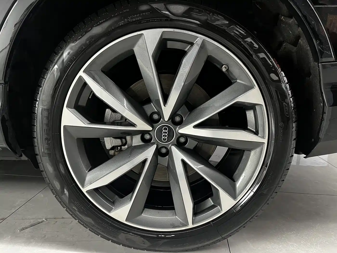 AUDI Q7