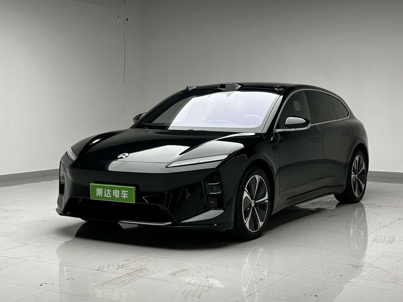 NIO ET5T
