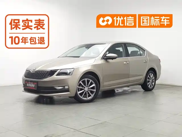 Škoda Octavia 2022 1.5L Automatic Comfort Edition — фото 1