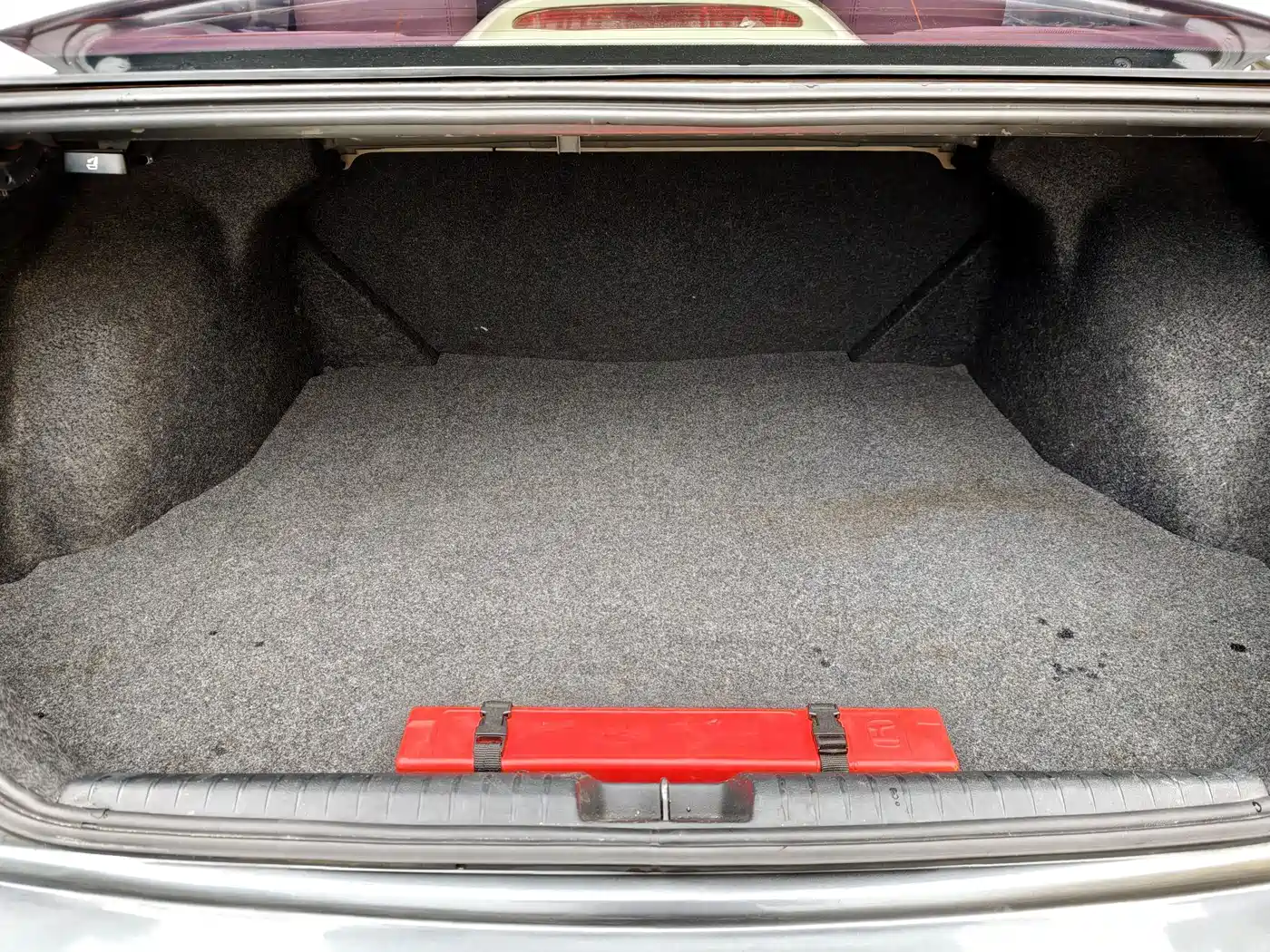 CIIMO CIIMO 2012 2012 1.8L Automatic
