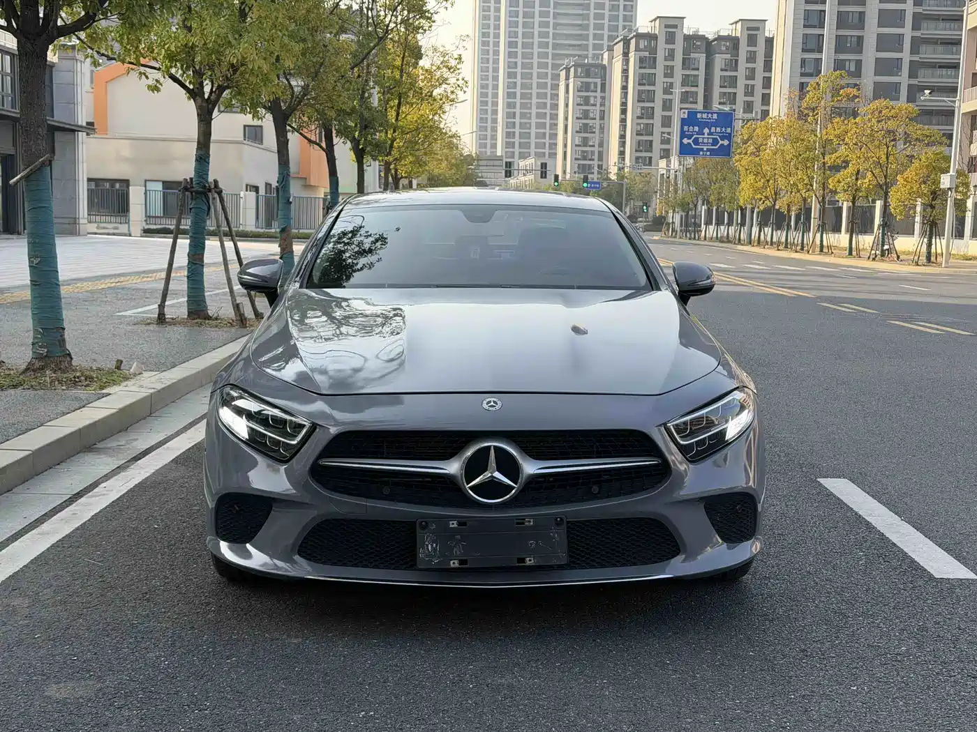 MERCEDES-BENZ CLS