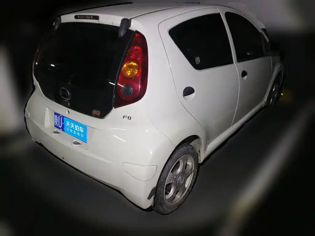 BYD F0 2014 2013 1.0L AMT Joy Edition