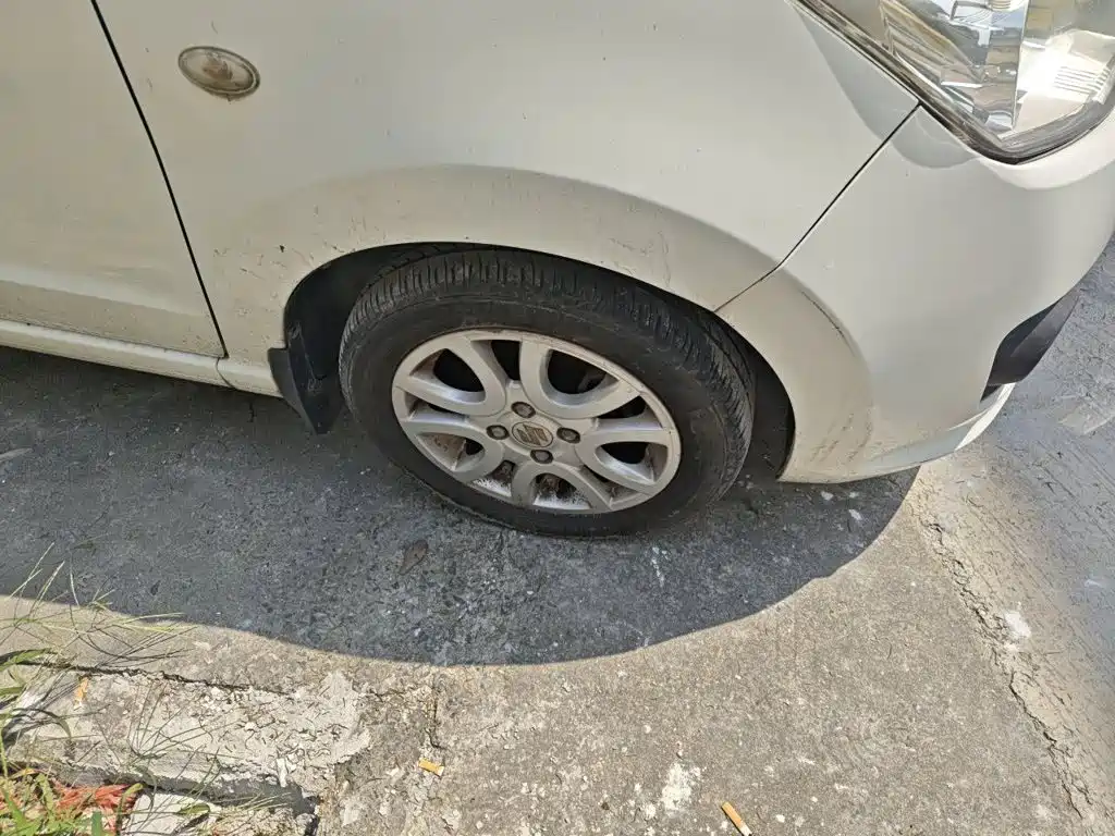 Suzuki Alto 2014 2013 1.0L Automatic Deluxe