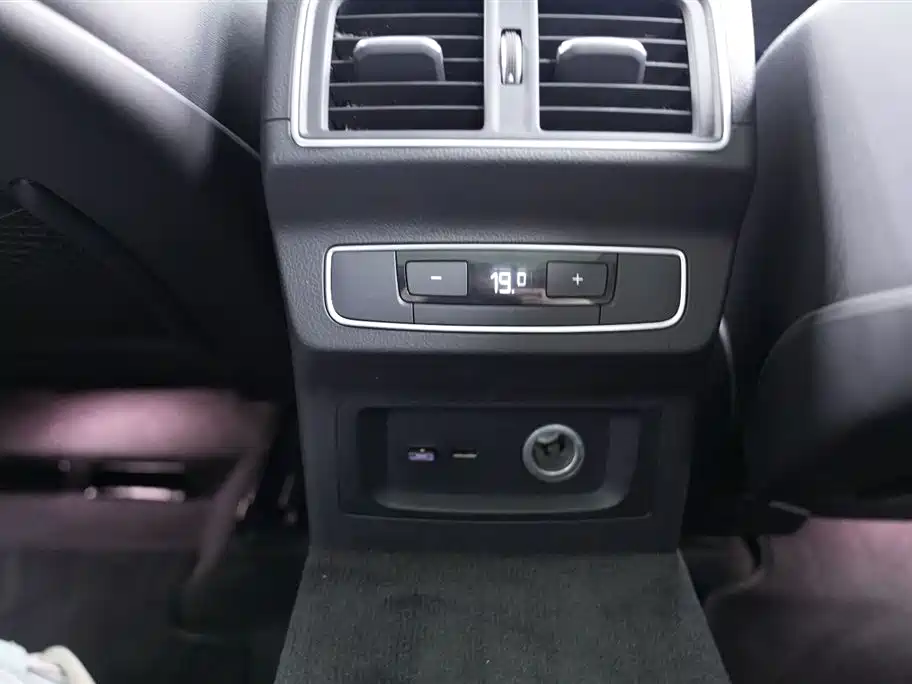 Audi Q5L 2022 Facelift 40T Luxury Elegance фото 14