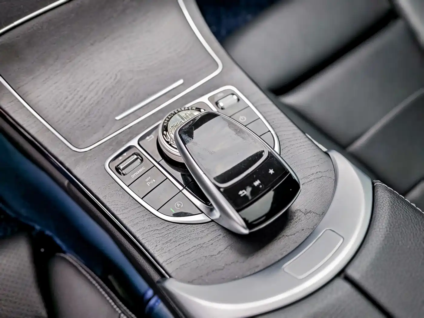 Mercedes-Benz C-Class 2017 C 200 L Sport фото 17