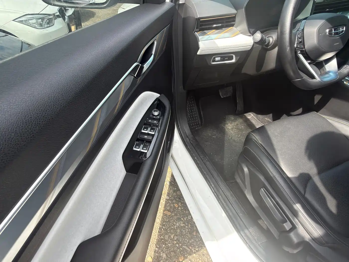 Geely Emgrand L 2022 2022 1.4T CVT Supreme