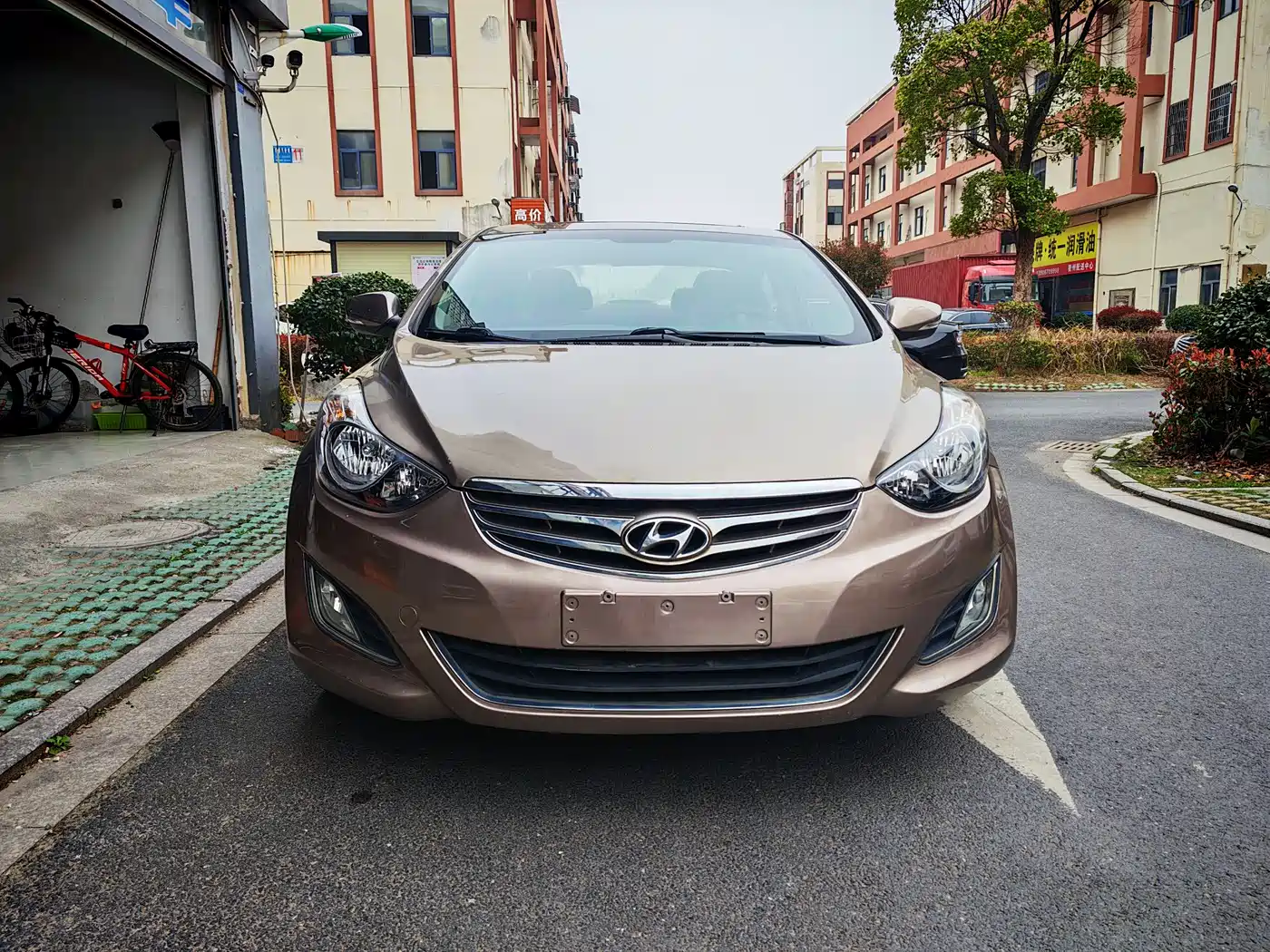 Hyundai Langdong 2013 1.6L Automatic Leading фото 2